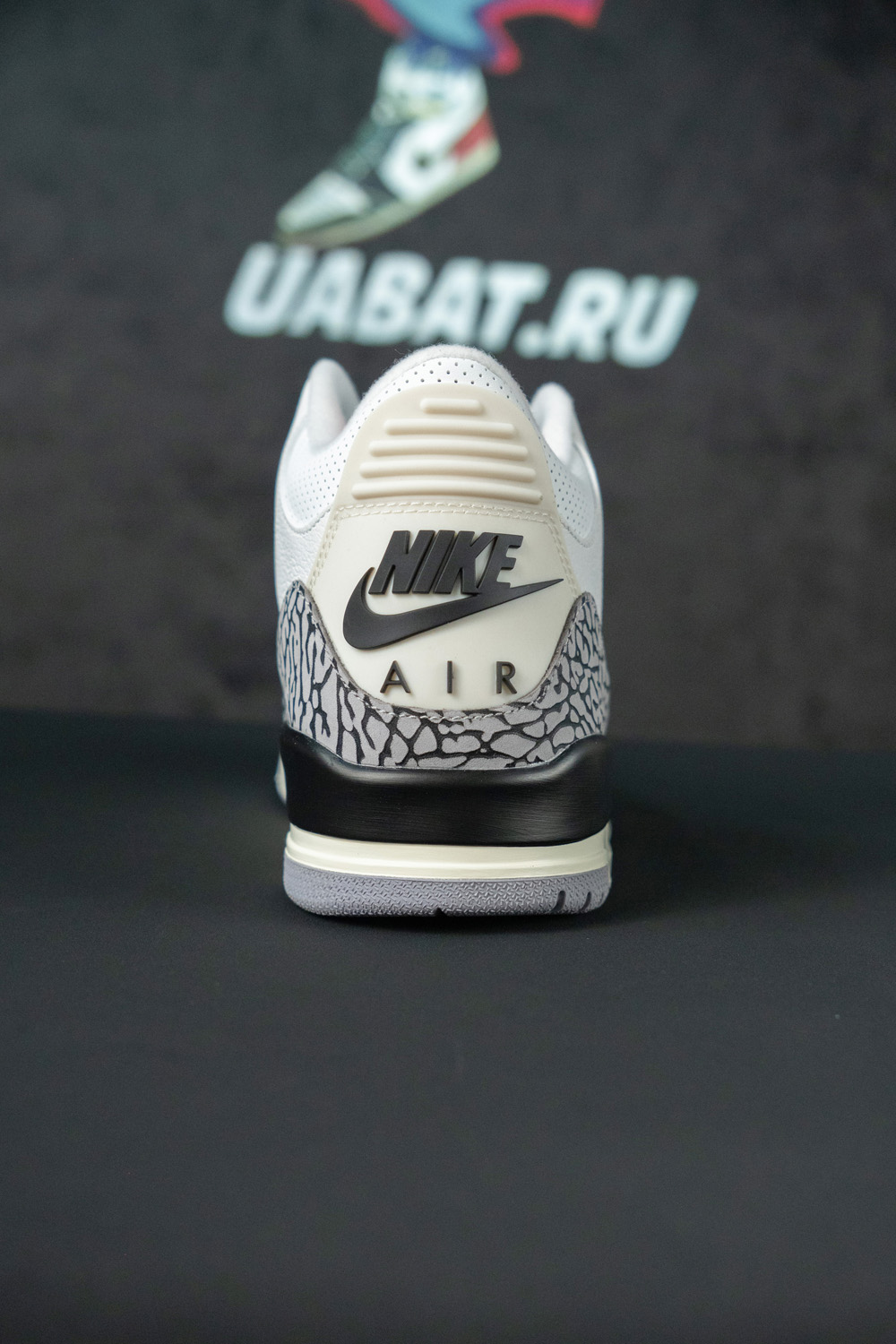 AIR JORDAN 3 RETRO 