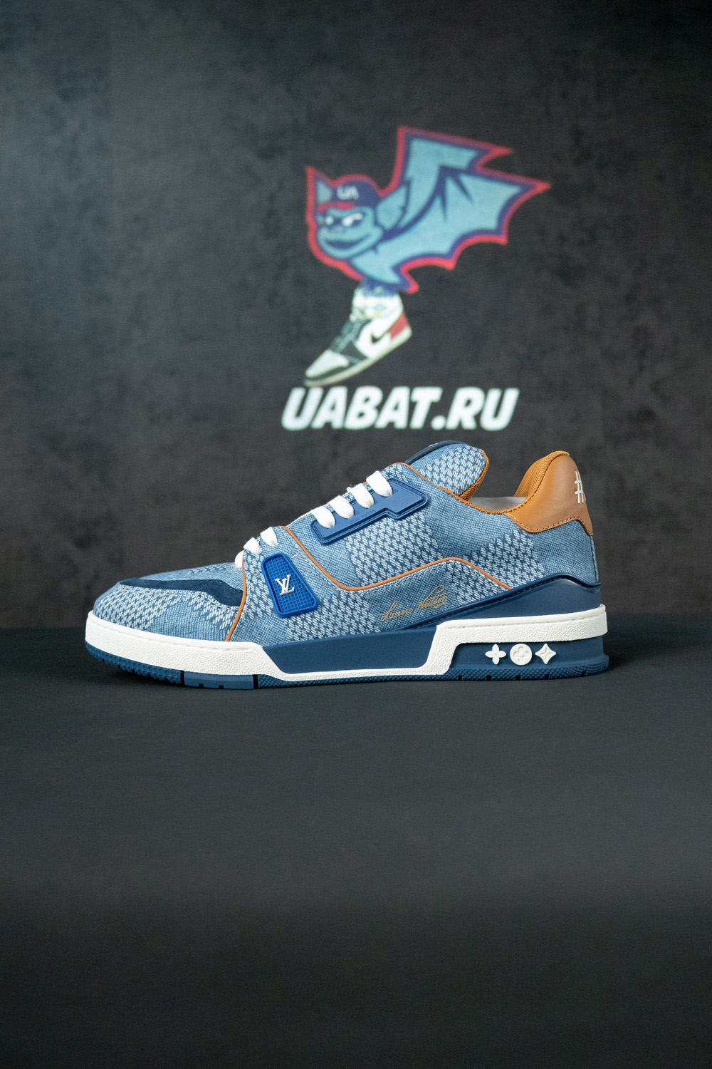 Louis Vuitton Trainer Sneaker