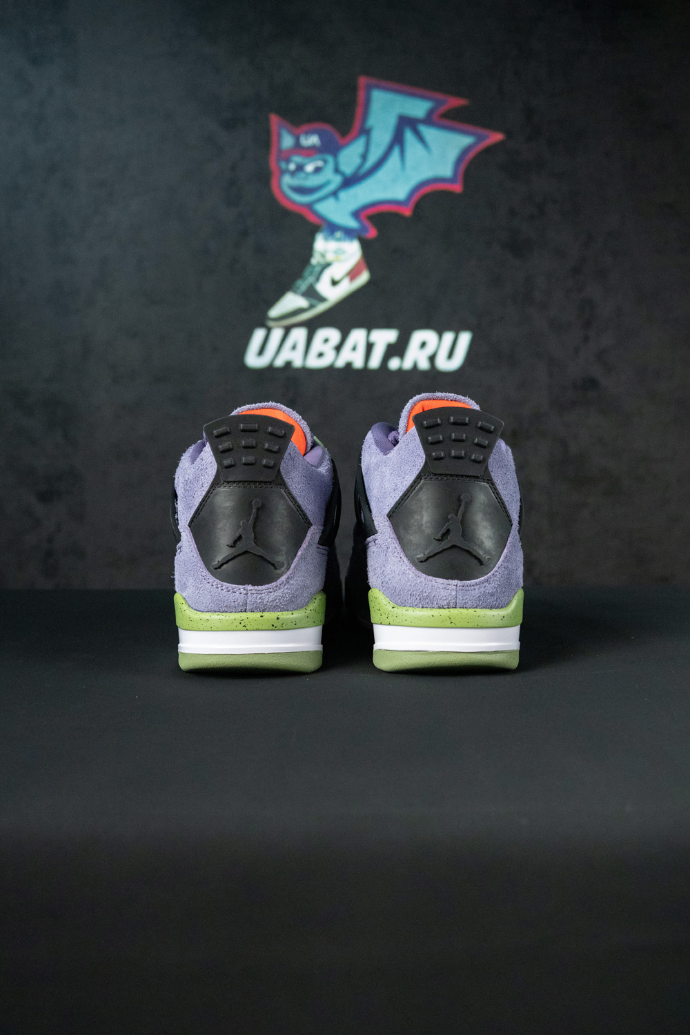 AIR JORDAN 4 RETRO 