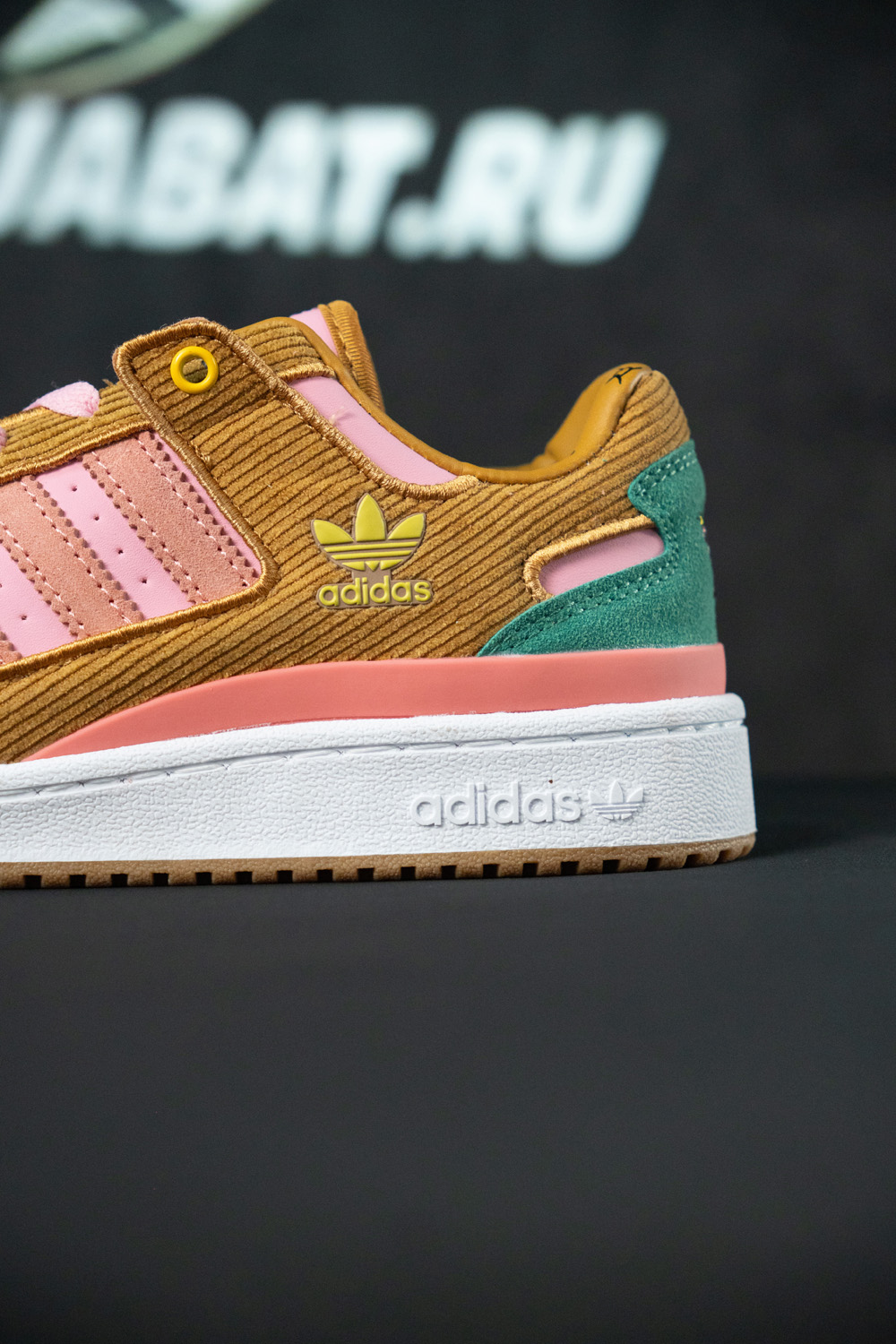 Adidas The Simpsons x Forum Low 