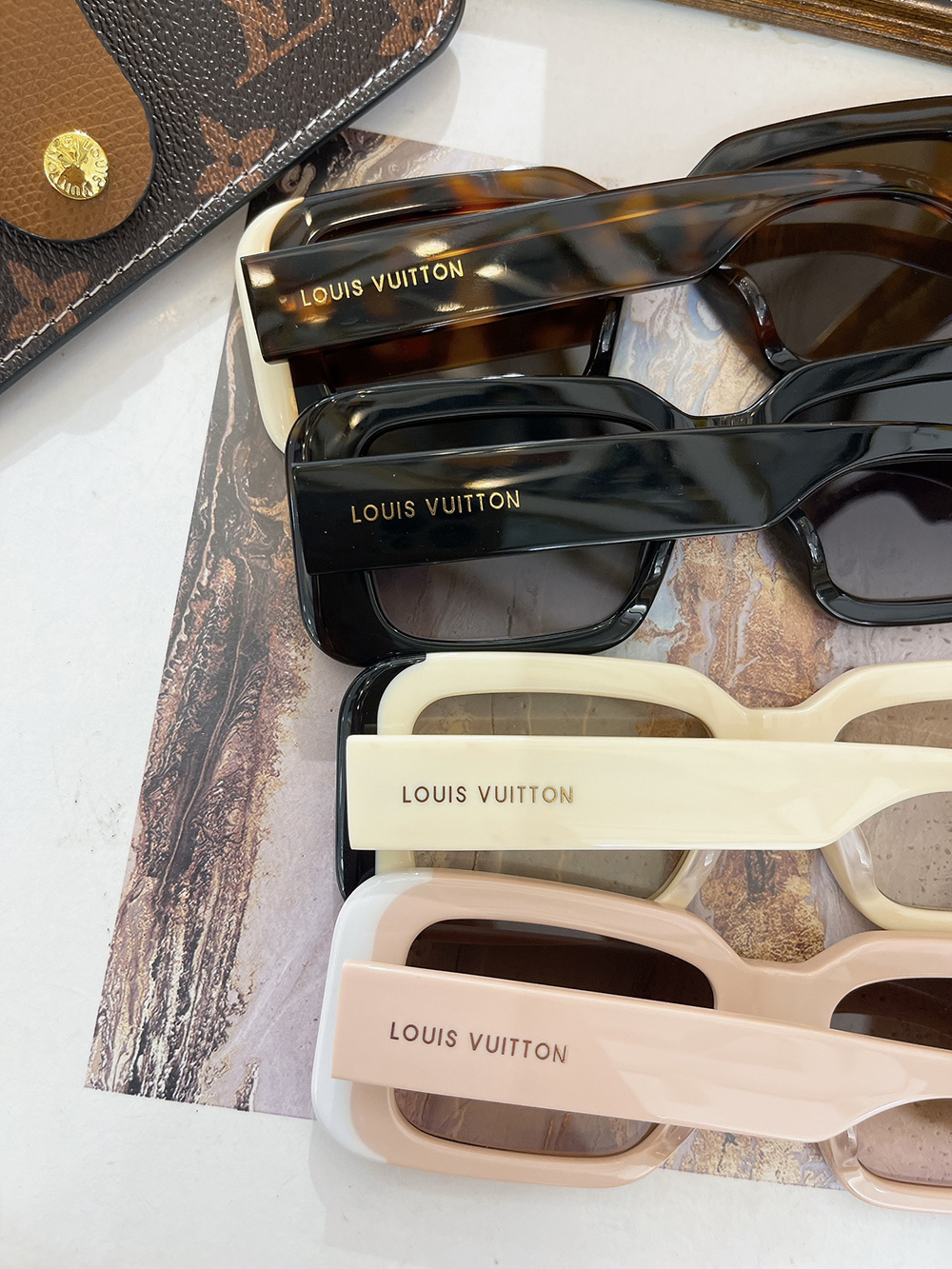 Louis Vuitton eyeglasses Z1653W