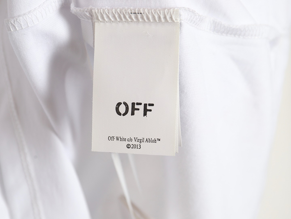 Off White OW embroidered arrow short sleeves