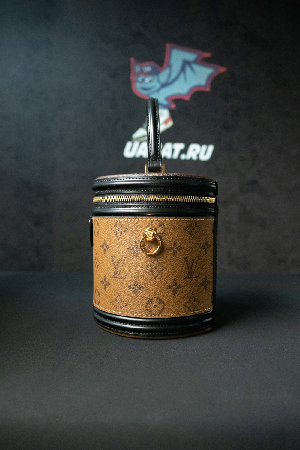 Louis Vuitton Bags M43986 15x17x15cm
