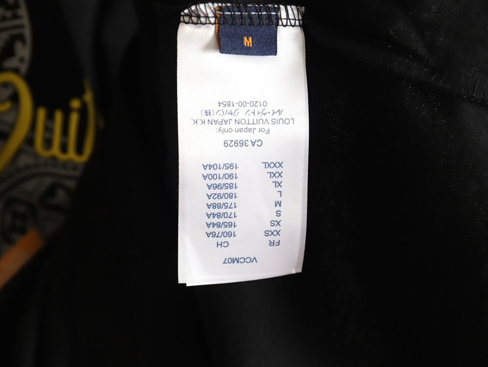 Louis Vuitton Funny Bear Short Sleeve T-Shirt_TSK1