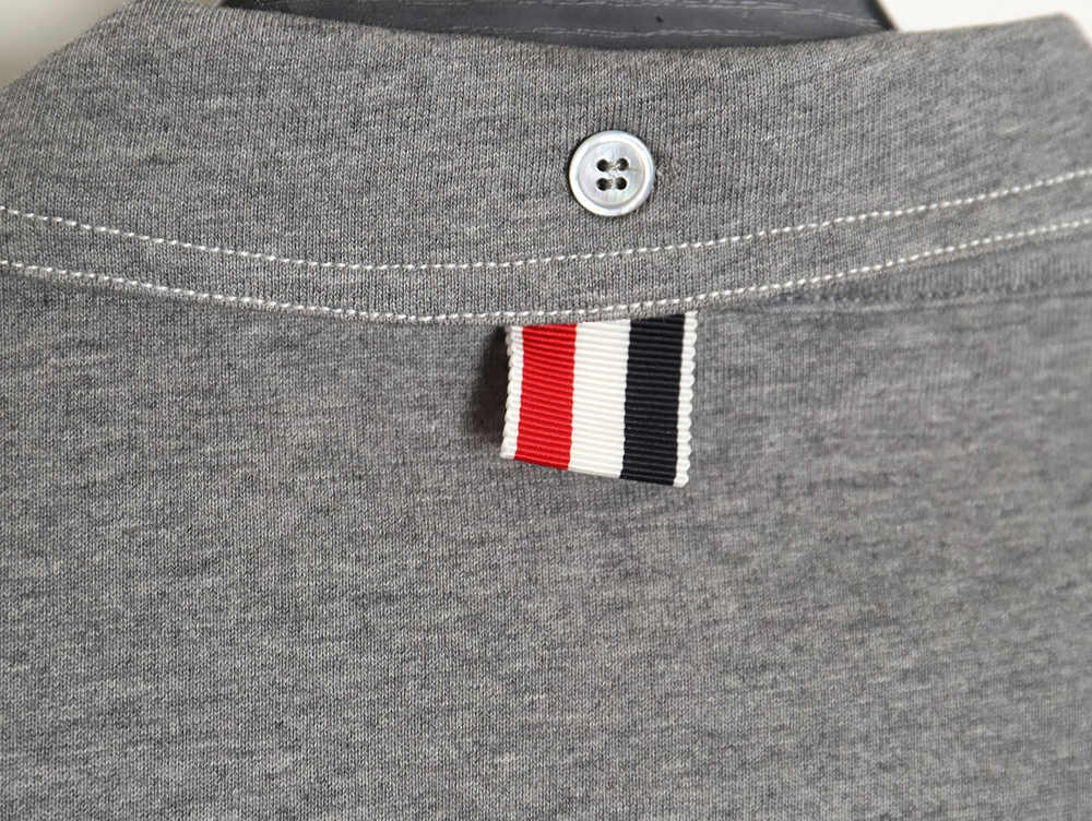 THOM BROWNE new style short-sleeved POLO shirt with exposed stitching