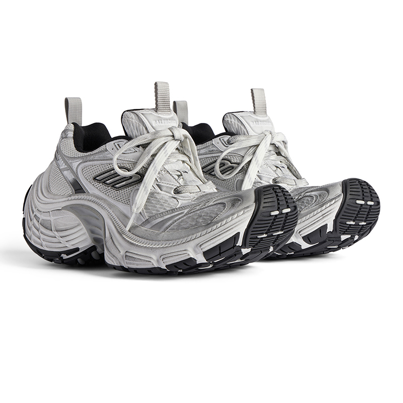 BALENCIAGA MEN'S 10XL SNEAKER IN WHITE/BLACK