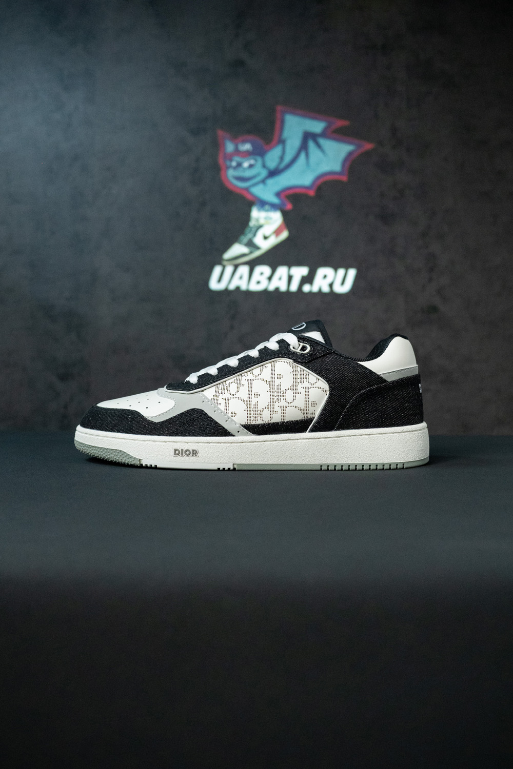 Dior B27 Low-Top Sneaker