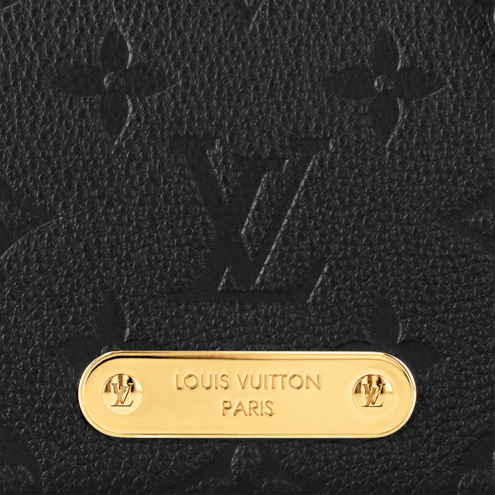 Louis Vuitton Bags M46919 20.7*10.2*3.5cm