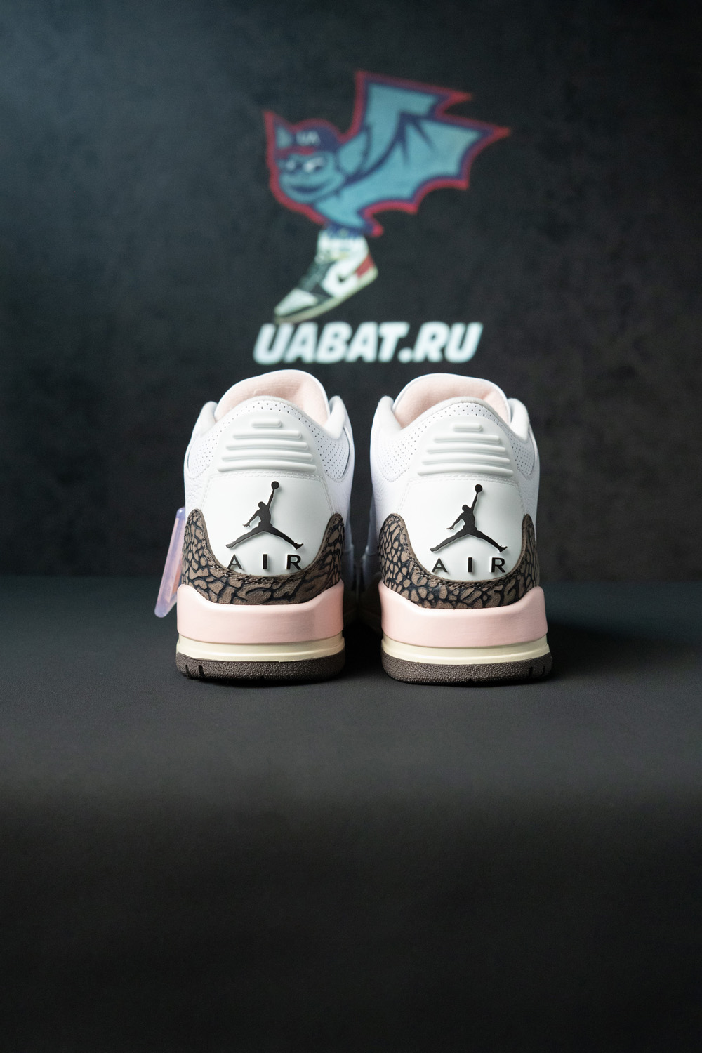 AIR JORDAN 3 RETRO ''NEAPOLITAN''
