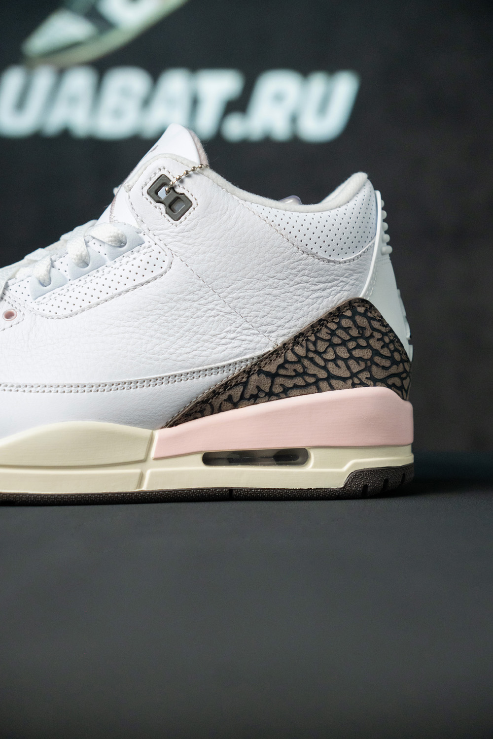 AIR JORDAN 3 RETRO 
