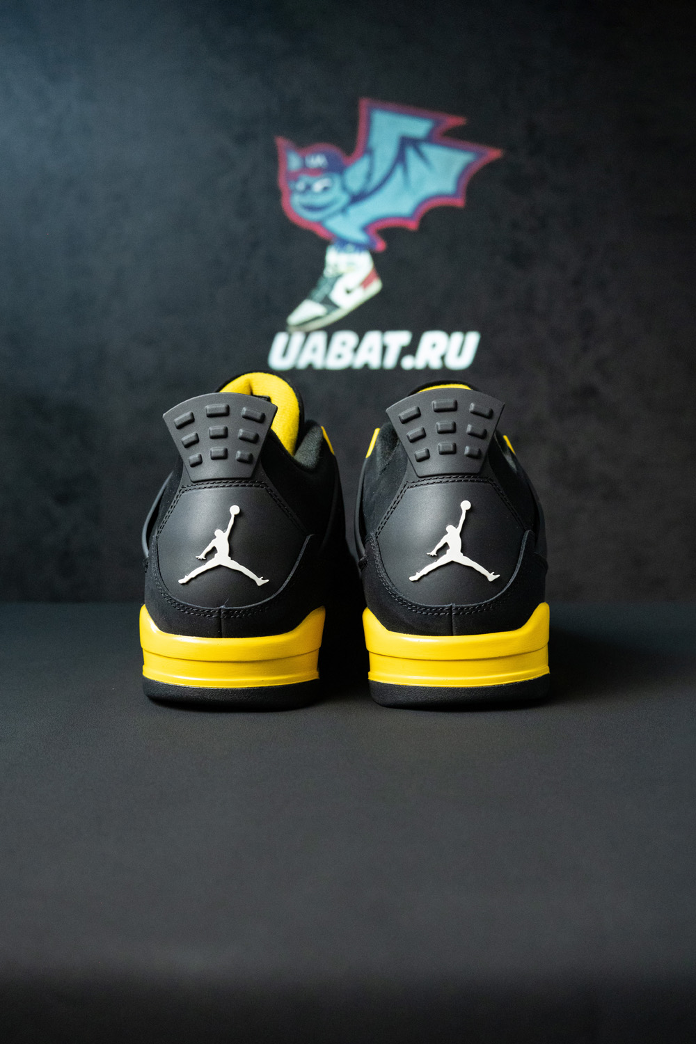 AIR JORDAN 4 “THUNDER” RETURNING SUMMER 2023