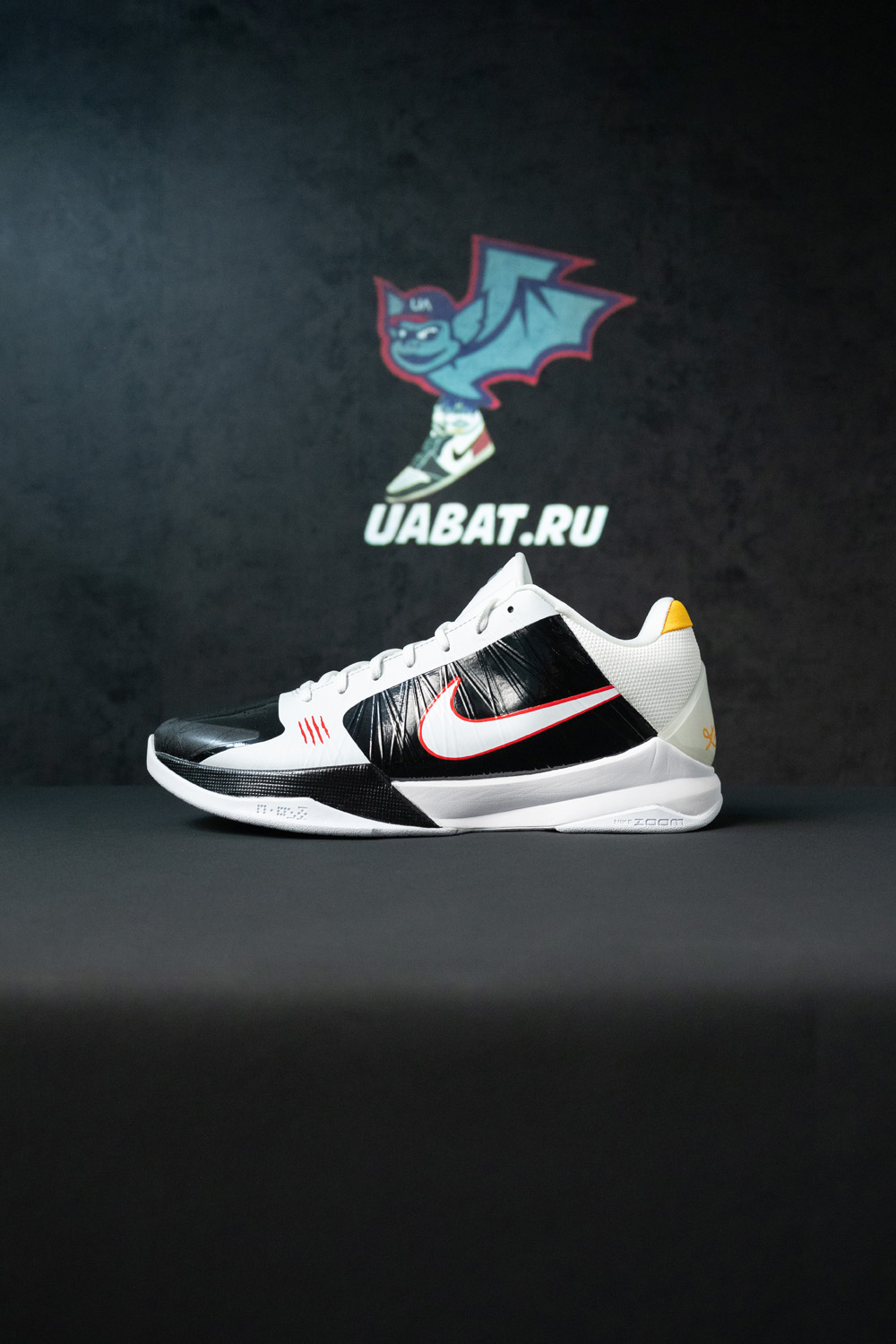 ZOOM KOBE 5 PROTRO 