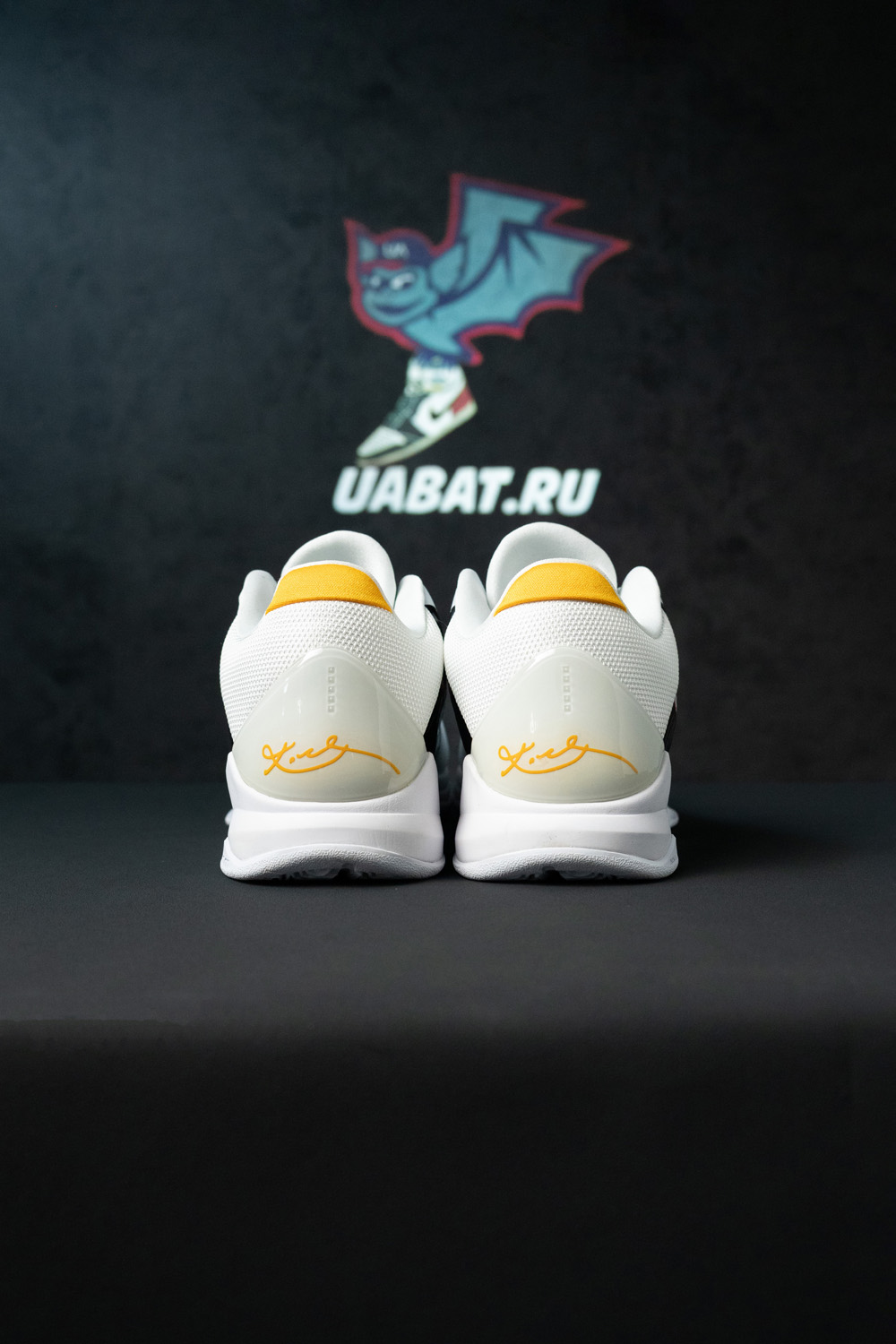 ZOOM KOBE 5 PROTRO 