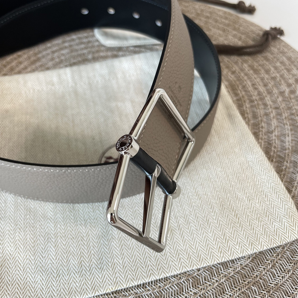 Hermes Belts M22600 38mm