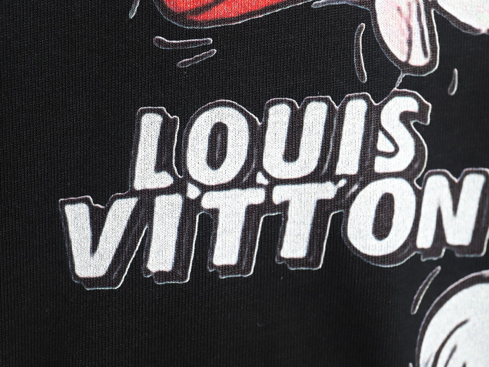 Louis Vuitton Disney co-branded red Bugs Bunny psychedelic short sleeve TSK2