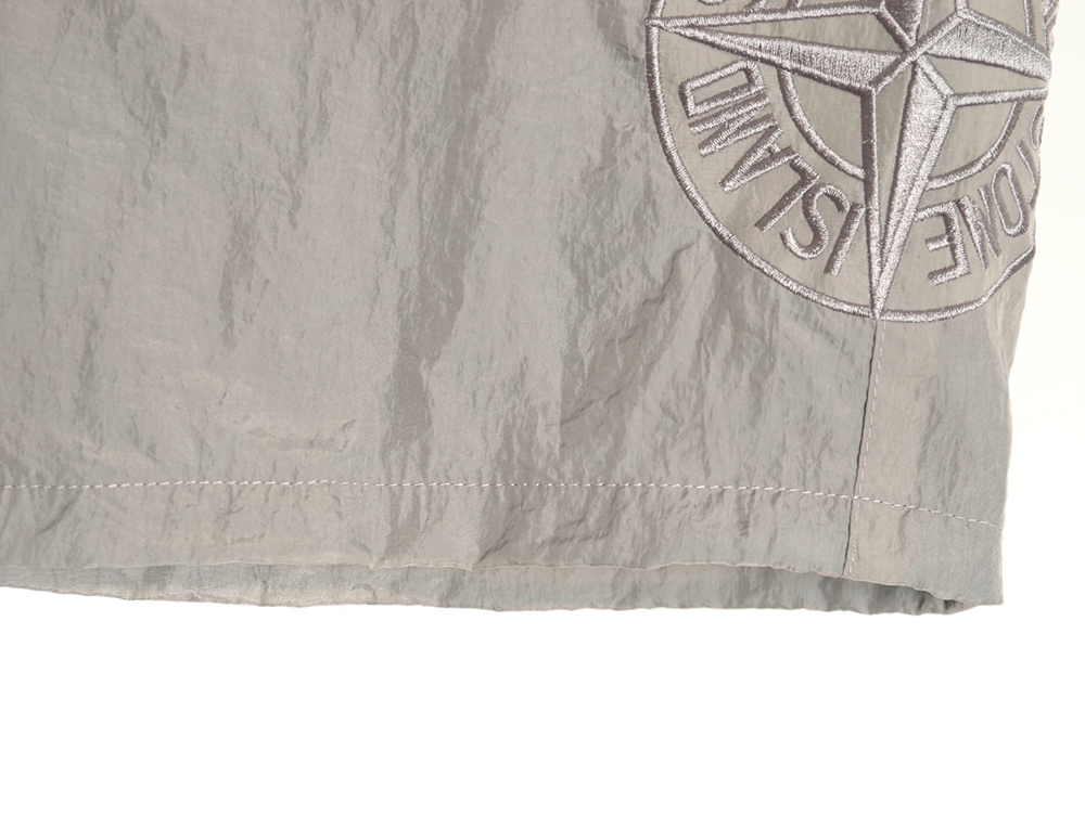 Stone Island Classic Cargo Shorts TSK1