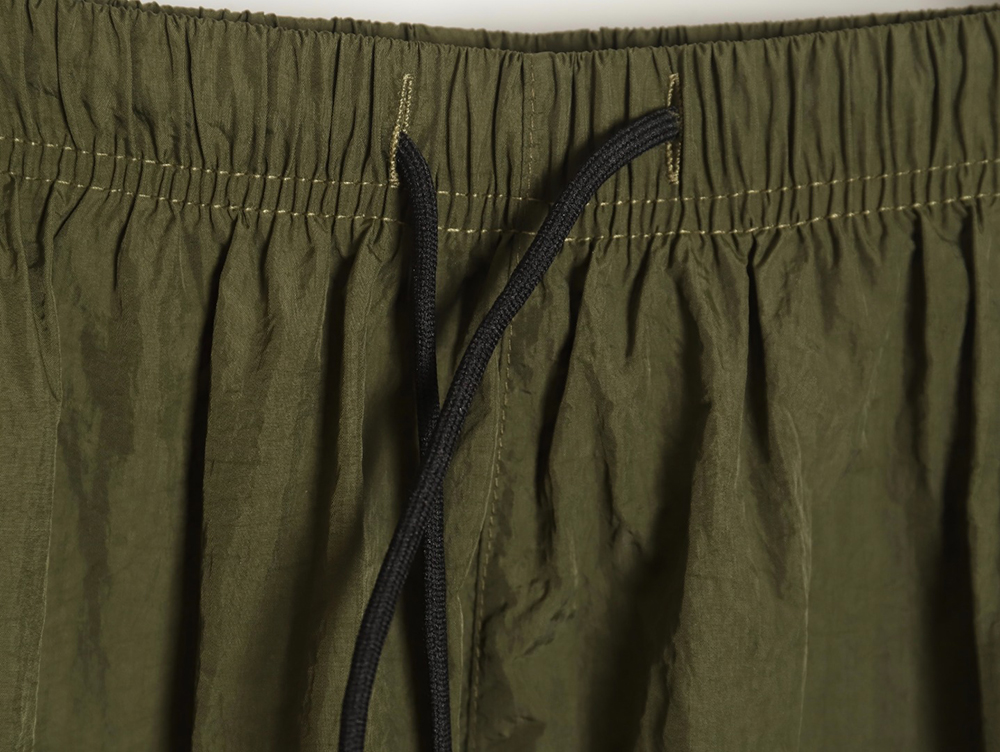 Stone Island Classic Cargo Shorts TSK2