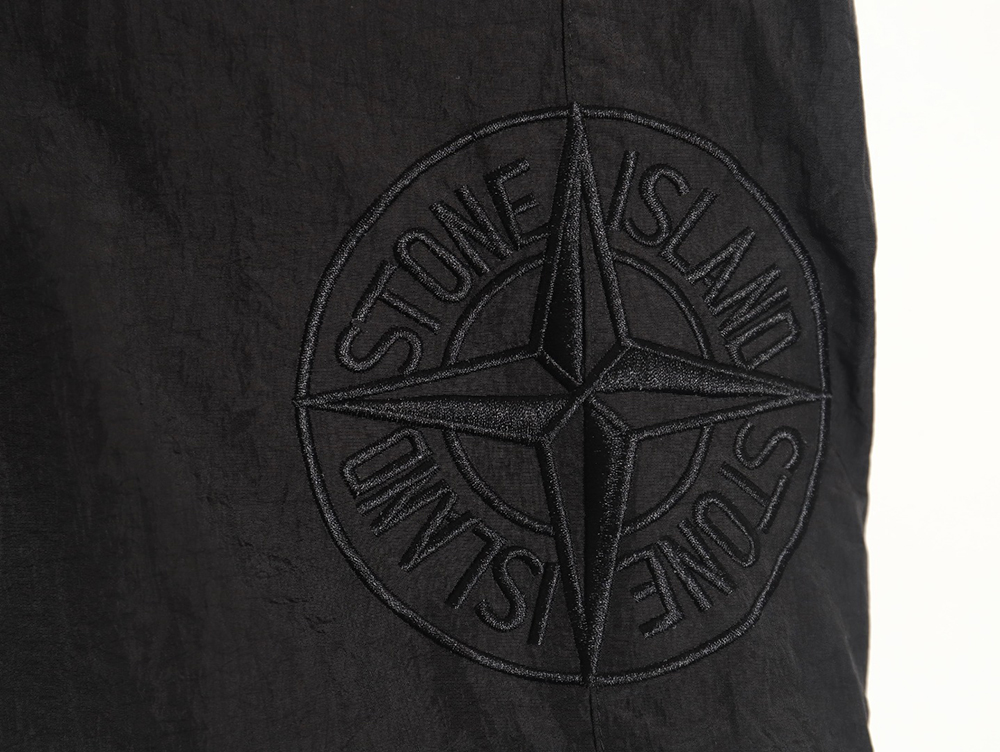 Stone Island Classic Cargo Shorts TSK3