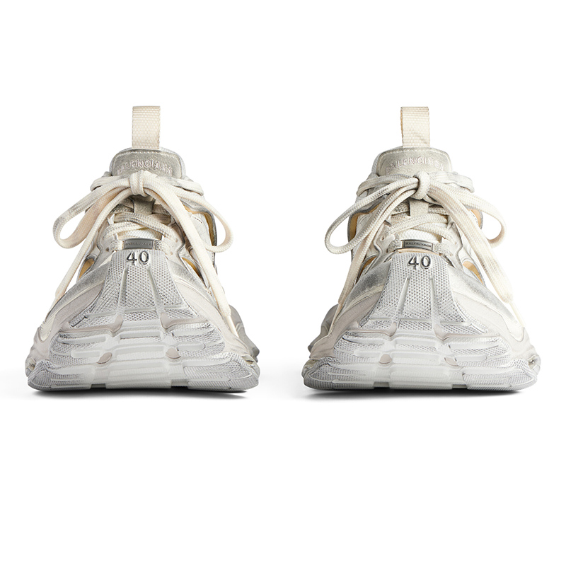 Balenciaga Cargo Sneaker in light beige