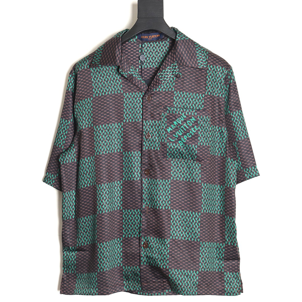 Louis Vuitton Large Checkerboard Silk Short Sleeve Shirt