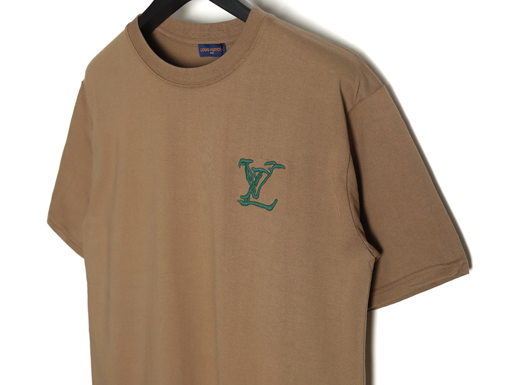 Louis Vuitton 24ss heavy embroidered logo short sleeve