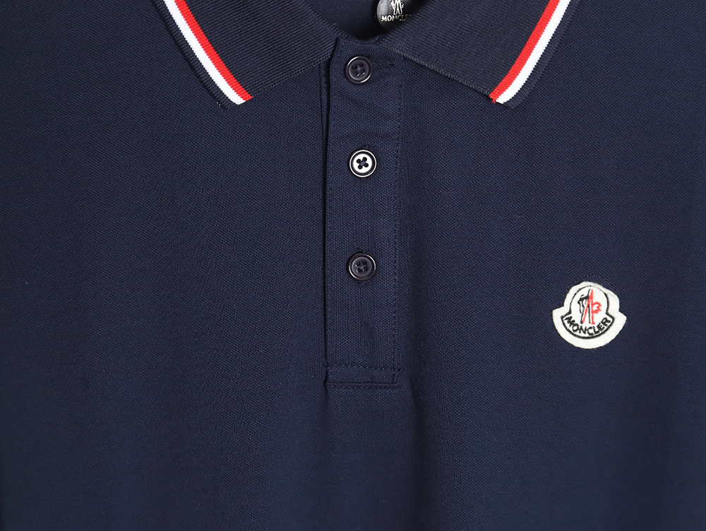 Moncler short-sleeved embroidered logo polo shirt