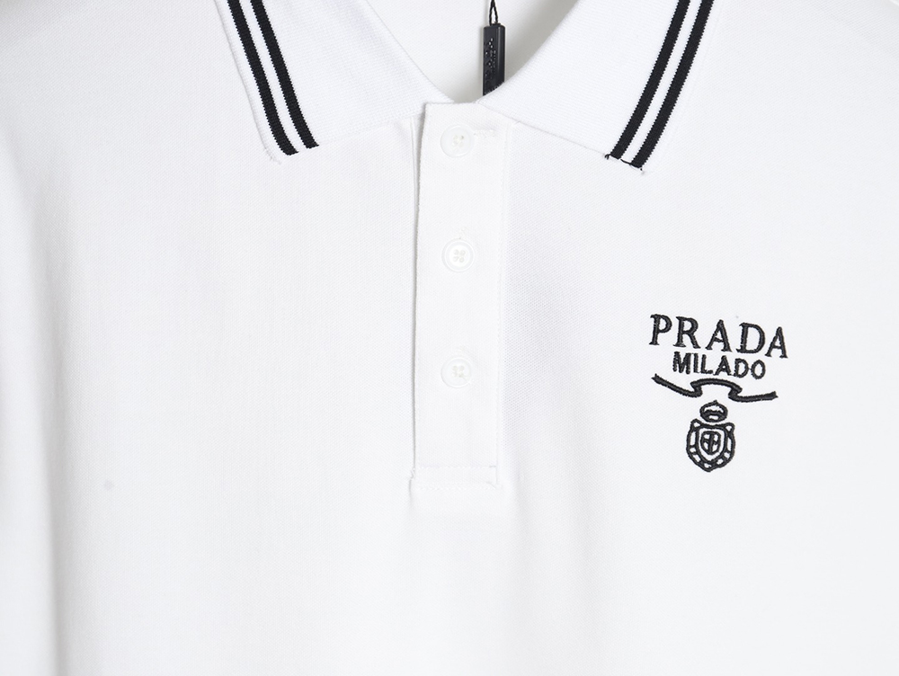 Prada logo embroidered short-sleeved polo shirt