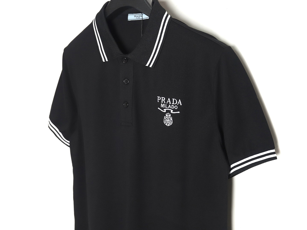 Prada logo embroidered short-sleeved polo shirt