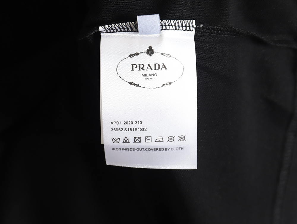 Prada logo embroidered short-sleeved polo shirt