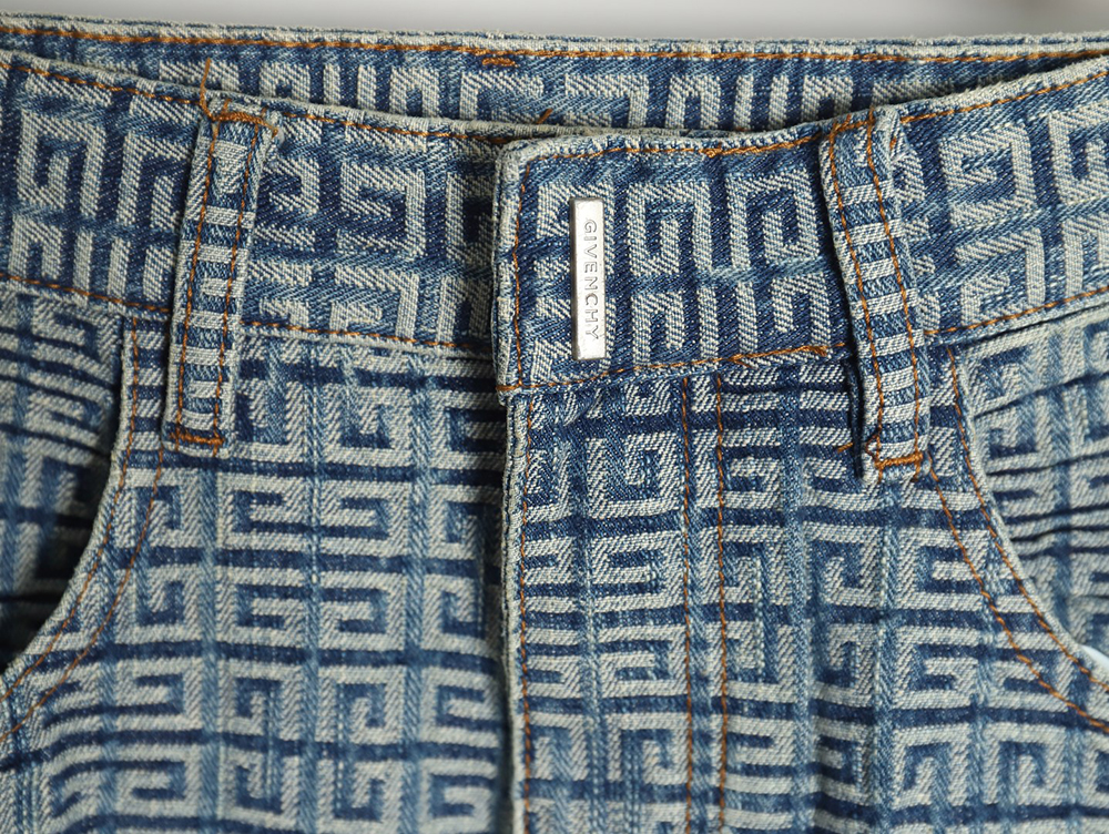 Givenchy 23SS 4G all-over jacquard denim shorts