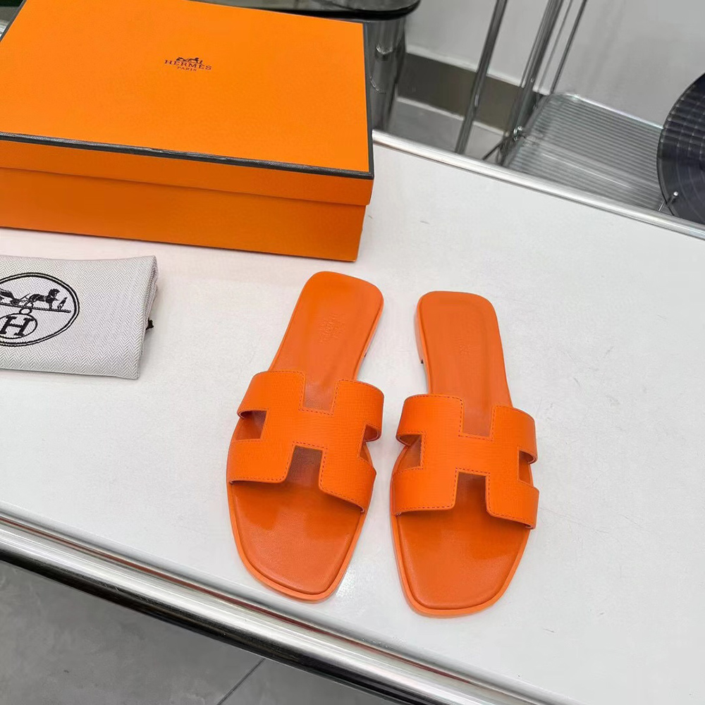 Hermes Oran sandal