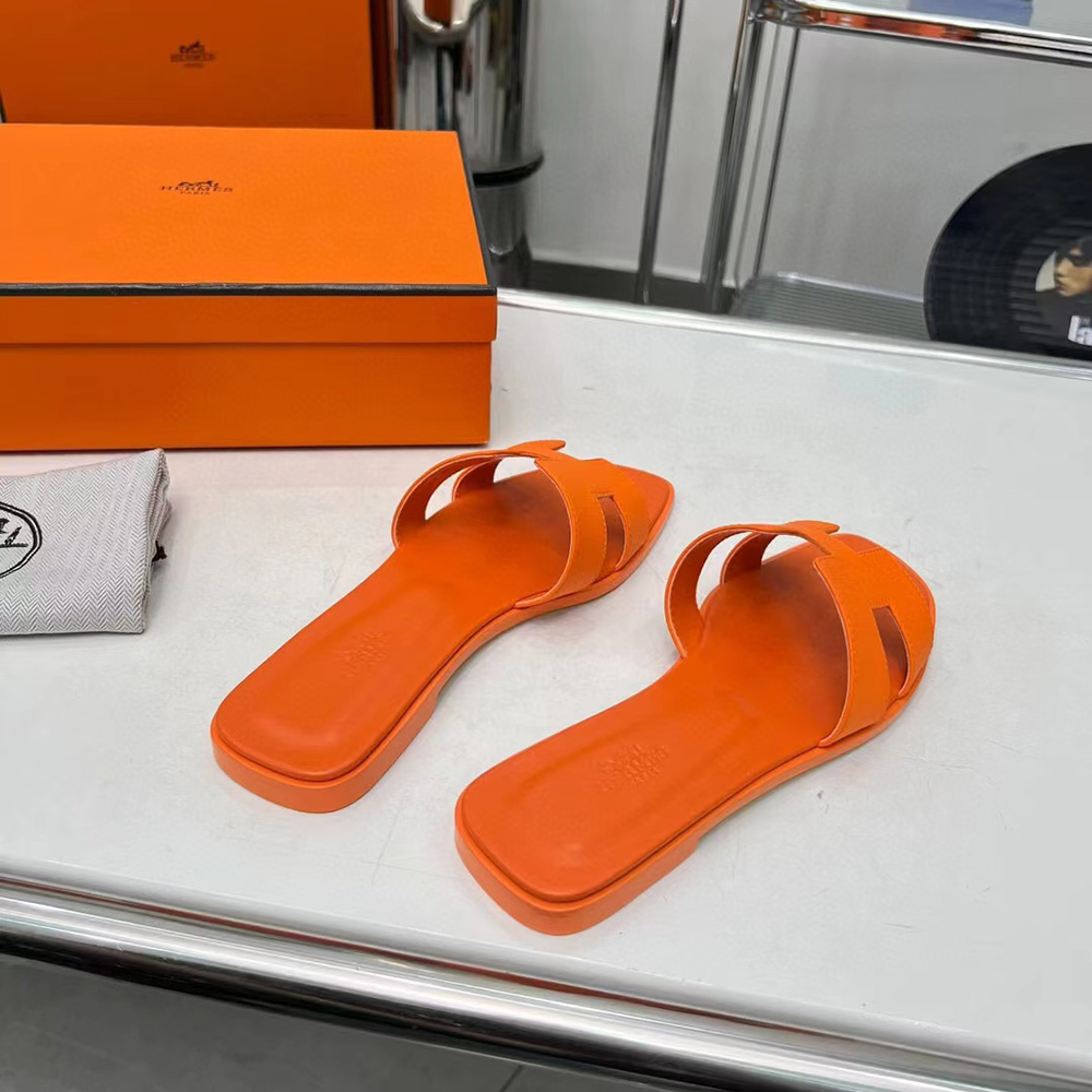 Hermes Oran sandal