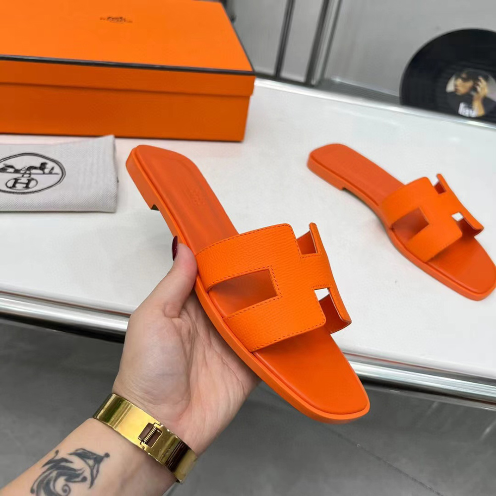 Hermes Oran sandal