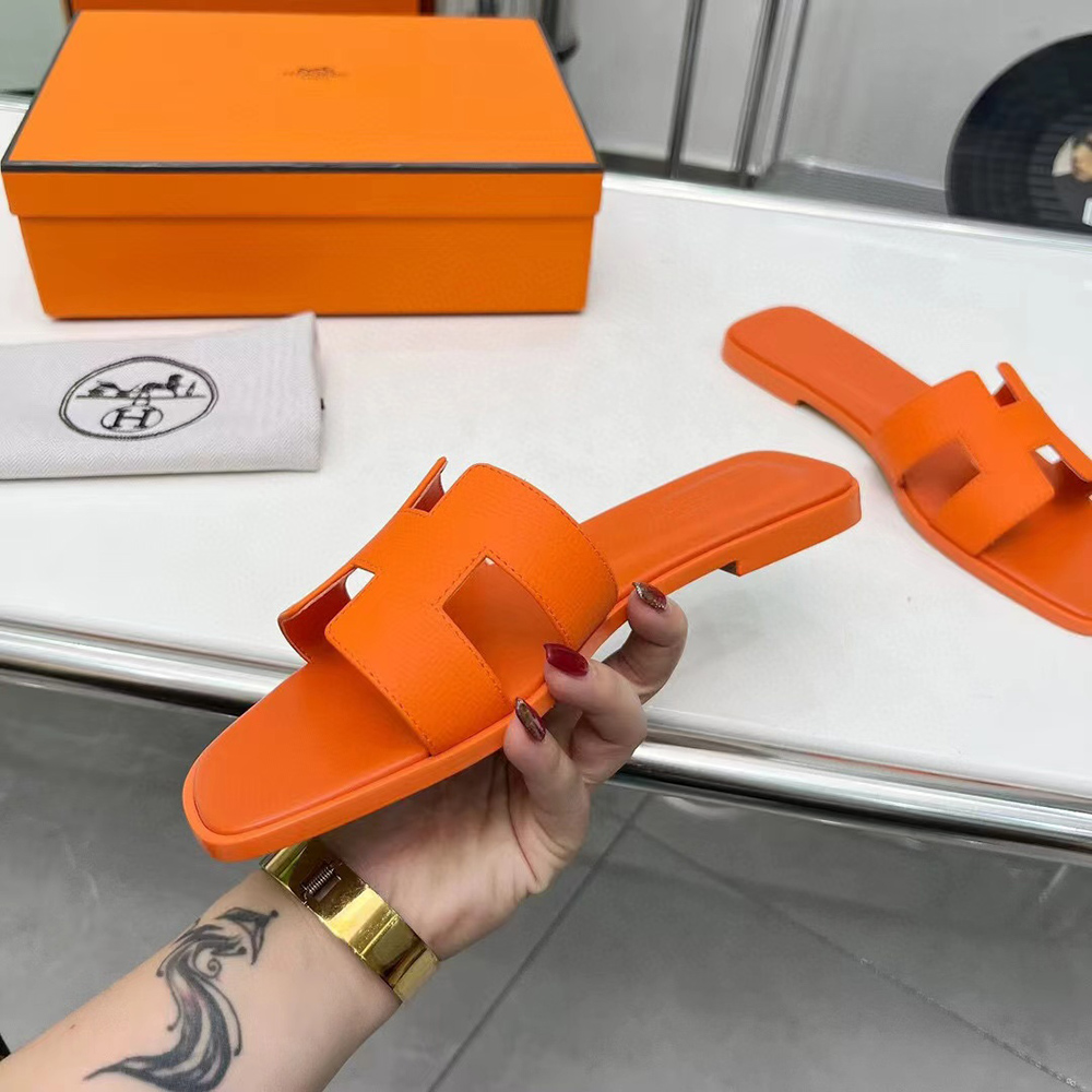 Hermes Oran sandal