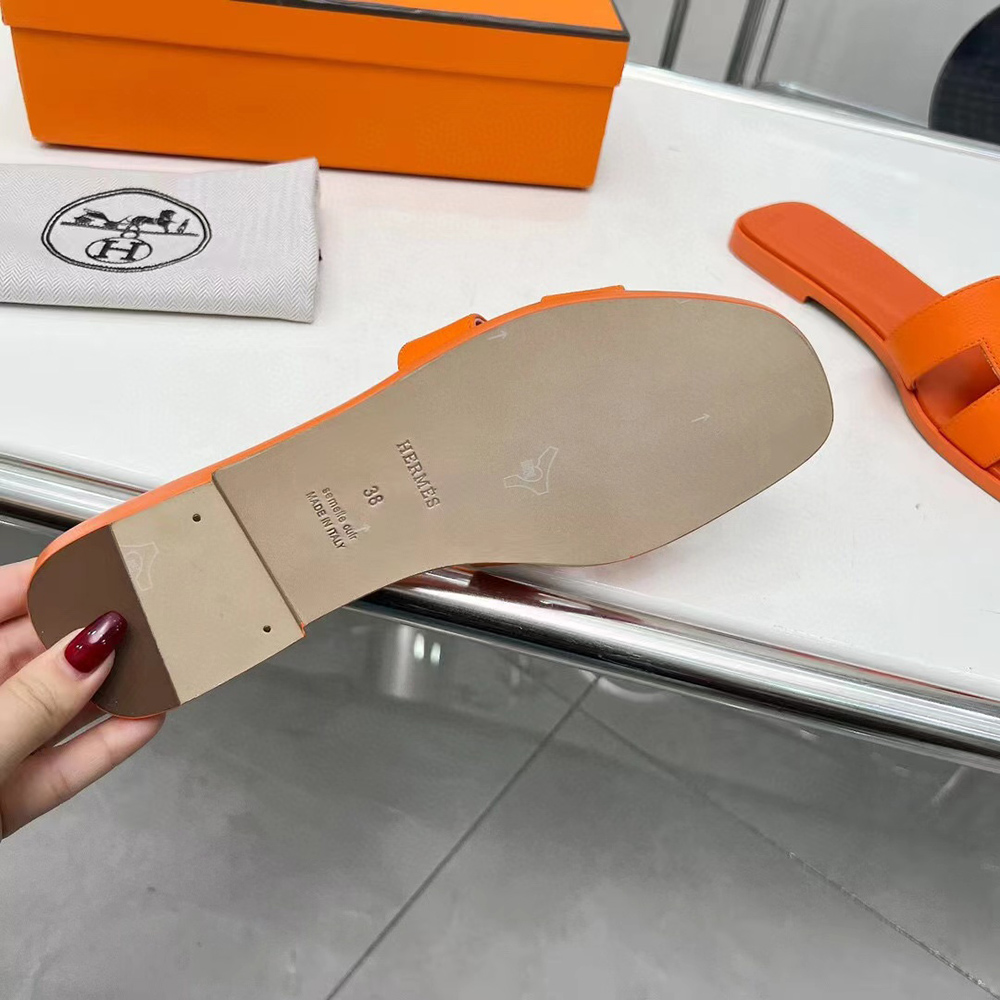 Hermes Oran sandal
