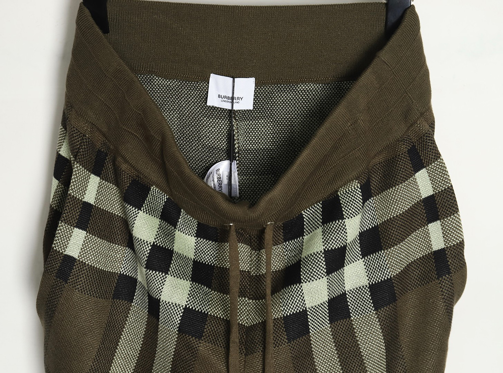 Burberry 24ss Classic Large Check Knit Shorts