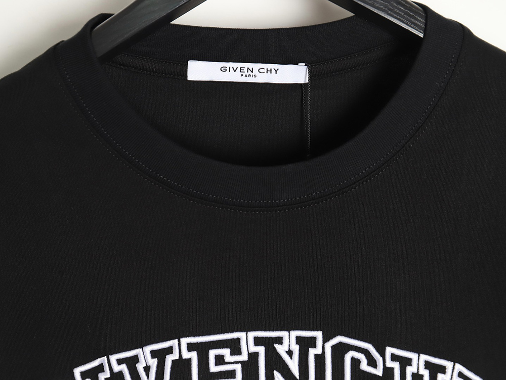 Givenchy 24ss hollow letter embroidered short sleeve TSK1