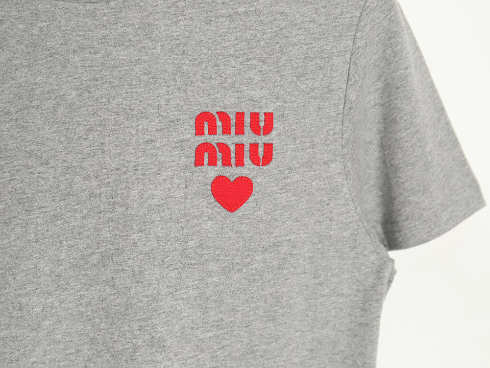 Miu Miu 24ss heart patch short sleeve TSK2