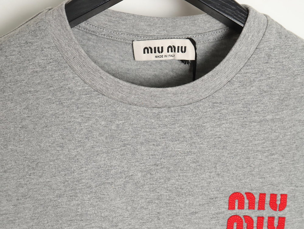 Miu Miu 24ss heart patch short sleeve TSK2