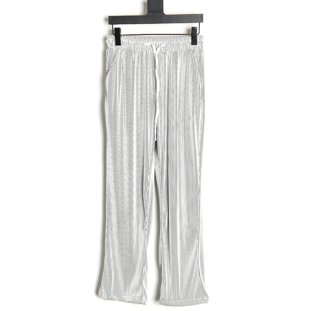 Issey miyake minimalist classic pleated trousers