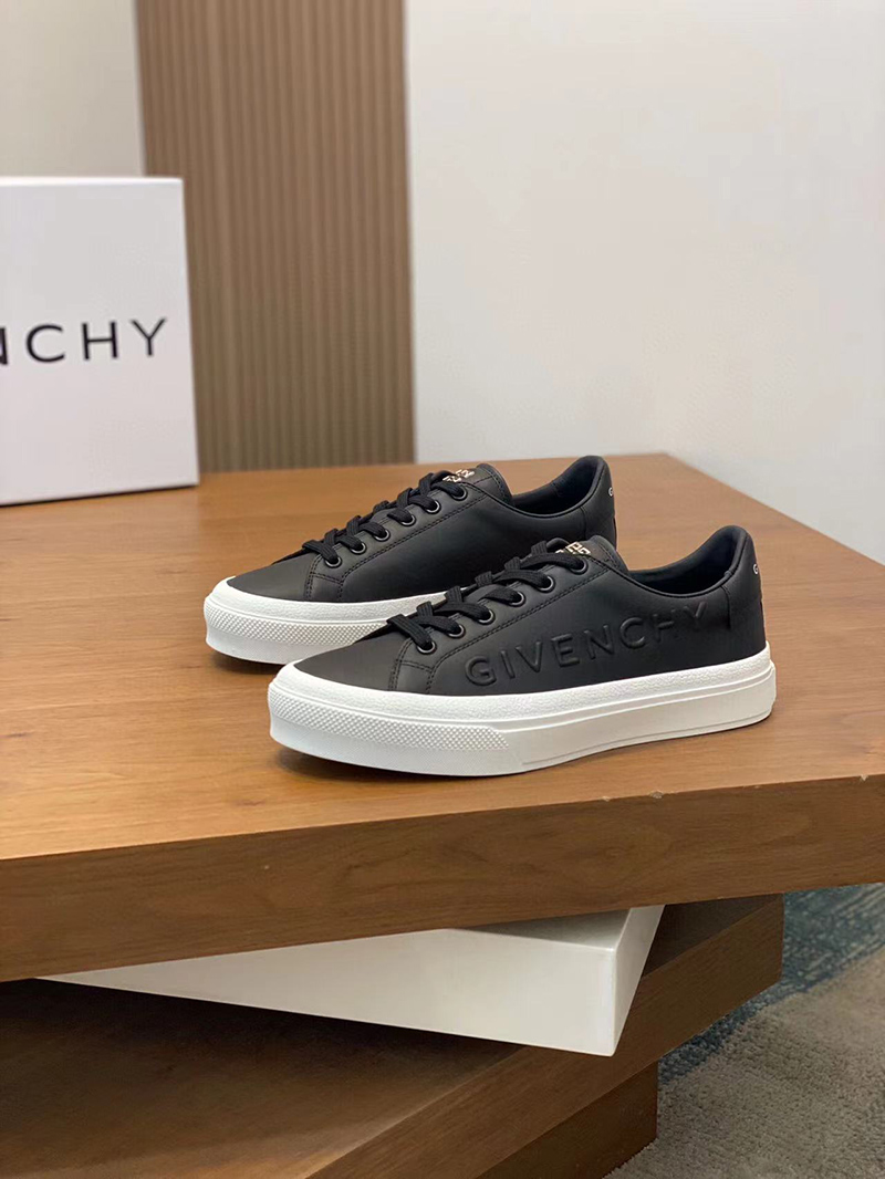 Givenchy City Sport Black