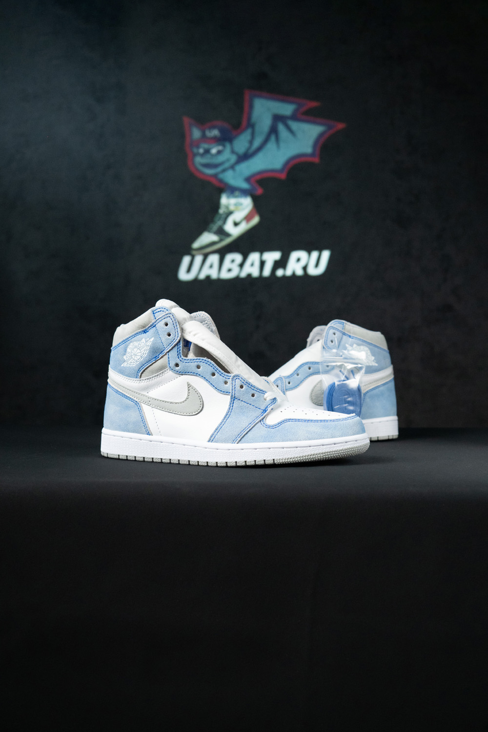 AIR JORDAN 1 RETRO HIGH OG GS 