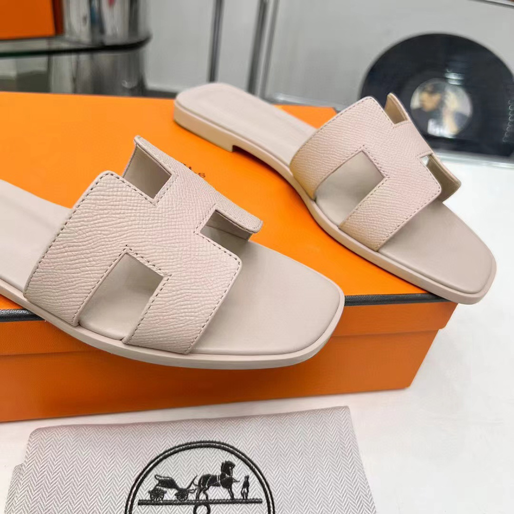 Hermes Oran sandal