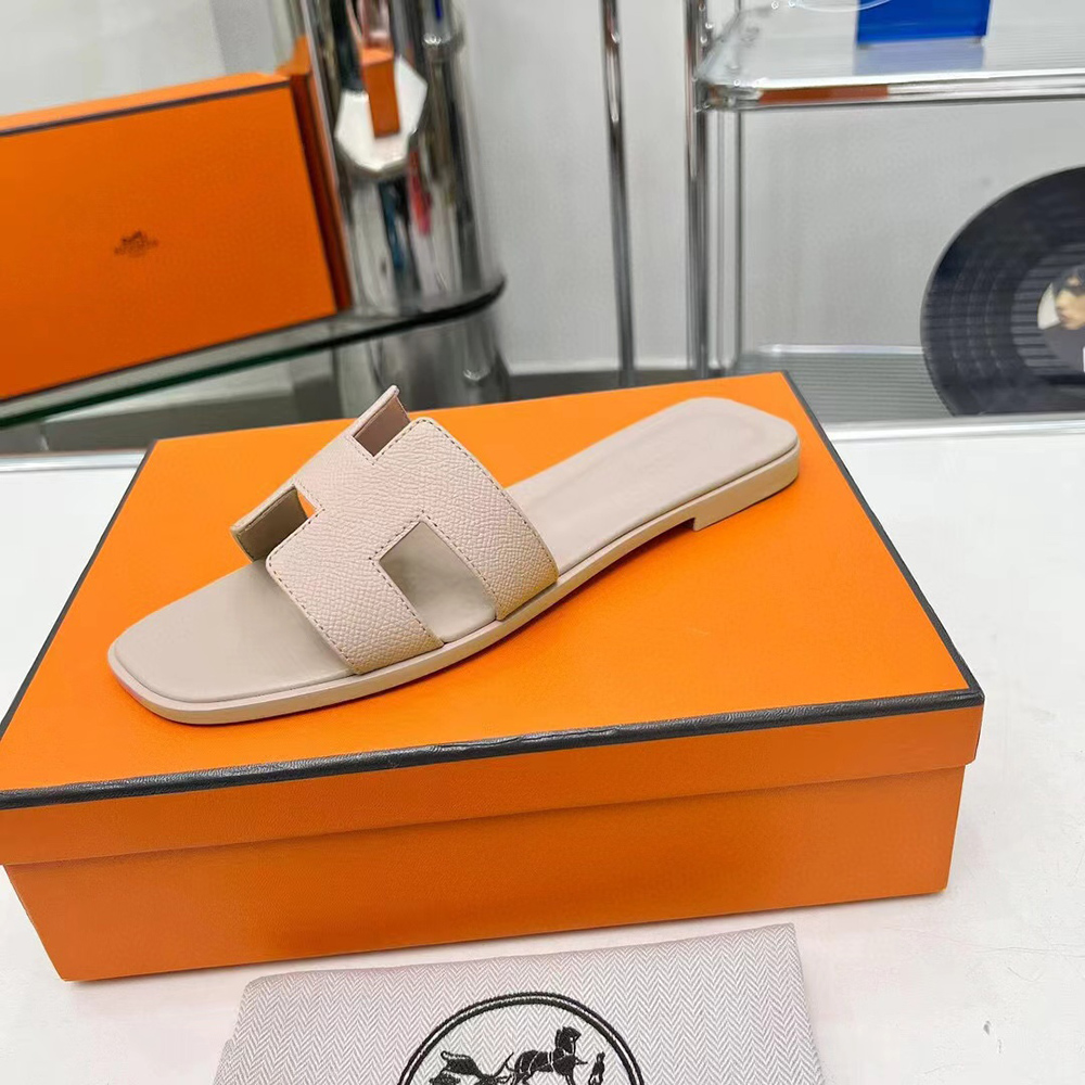 Hermes Oran sandal