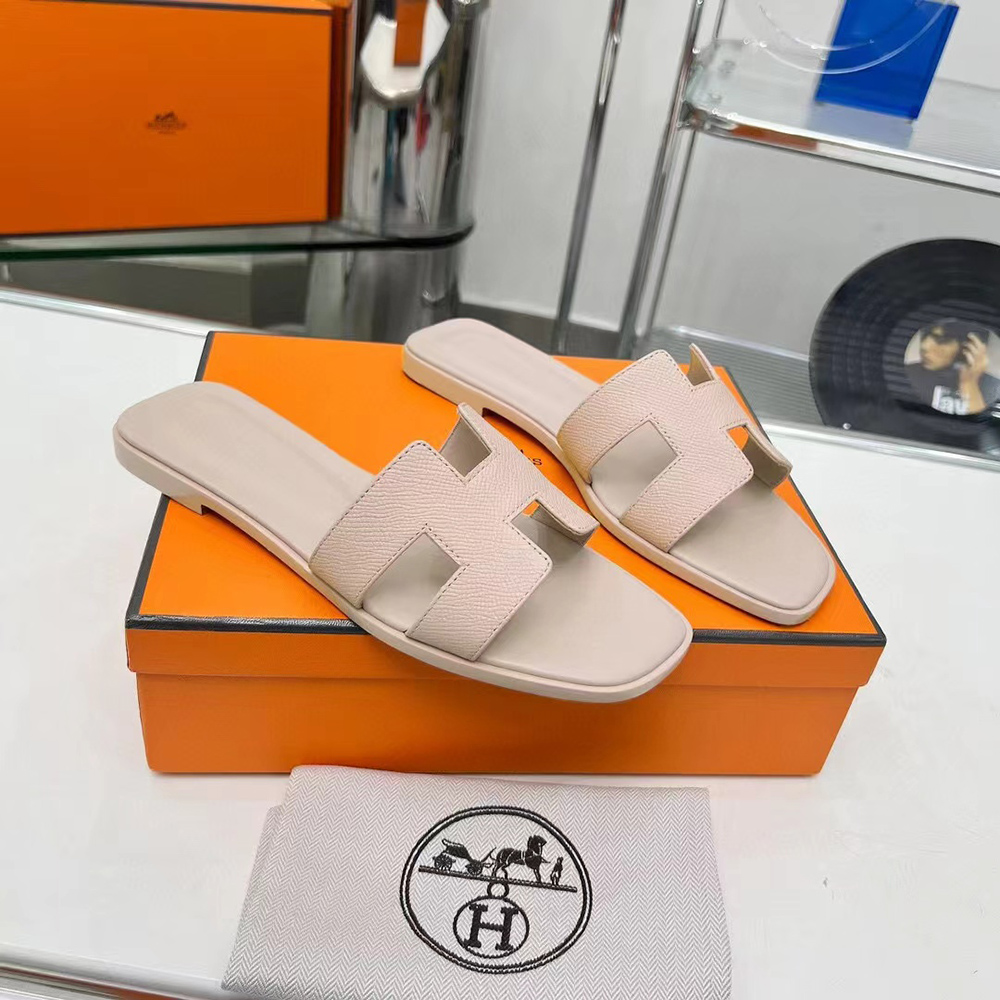 Hermes Oran sandal