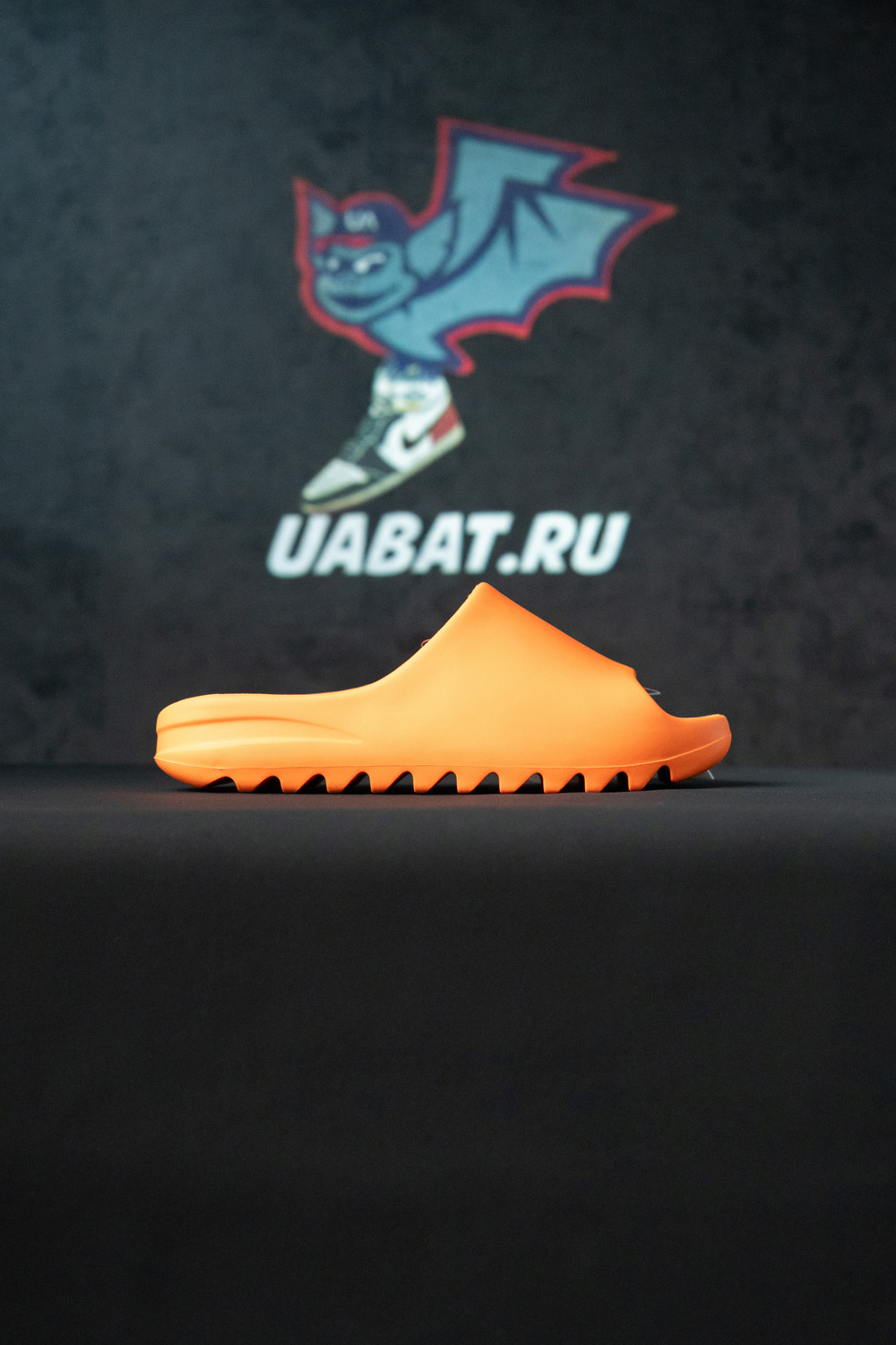 YEEZY SLIDES 'ENFLAME ORANGE'