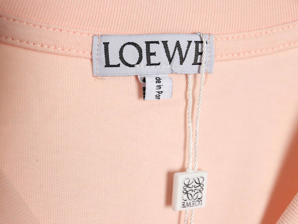 Loewe solid color embroidered large logo T-shirt