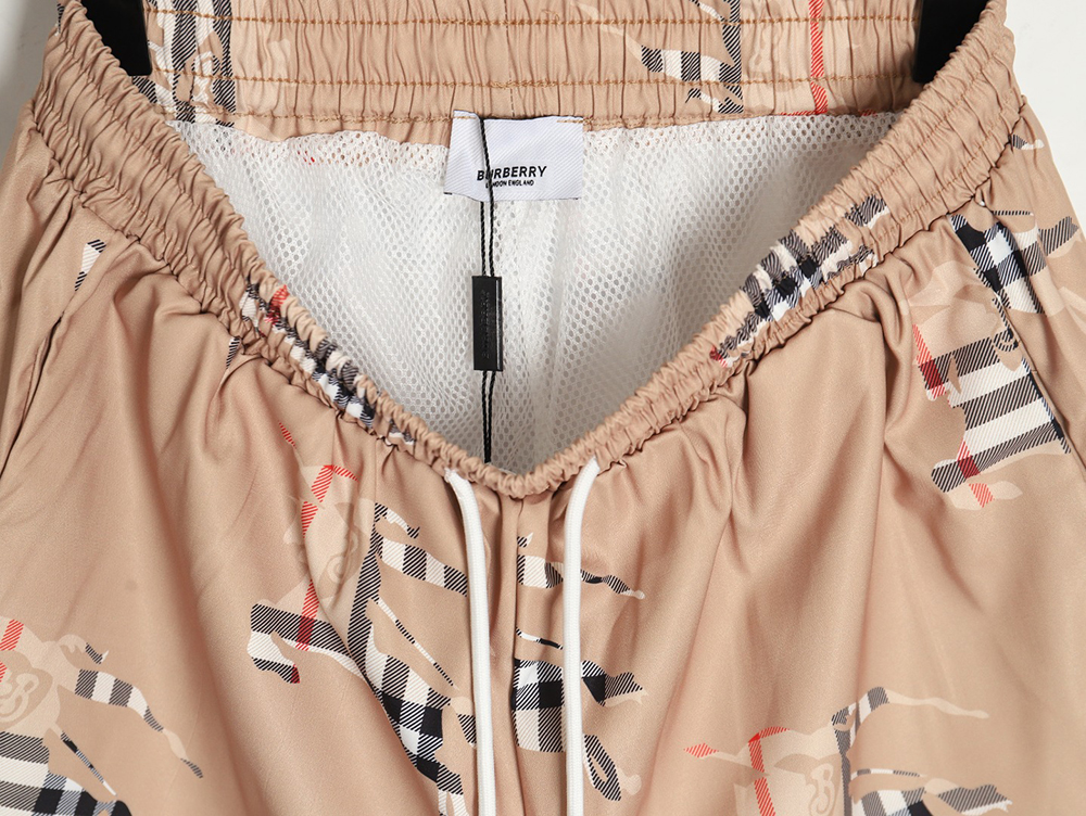 Burberry 24ss check horse beach shorts