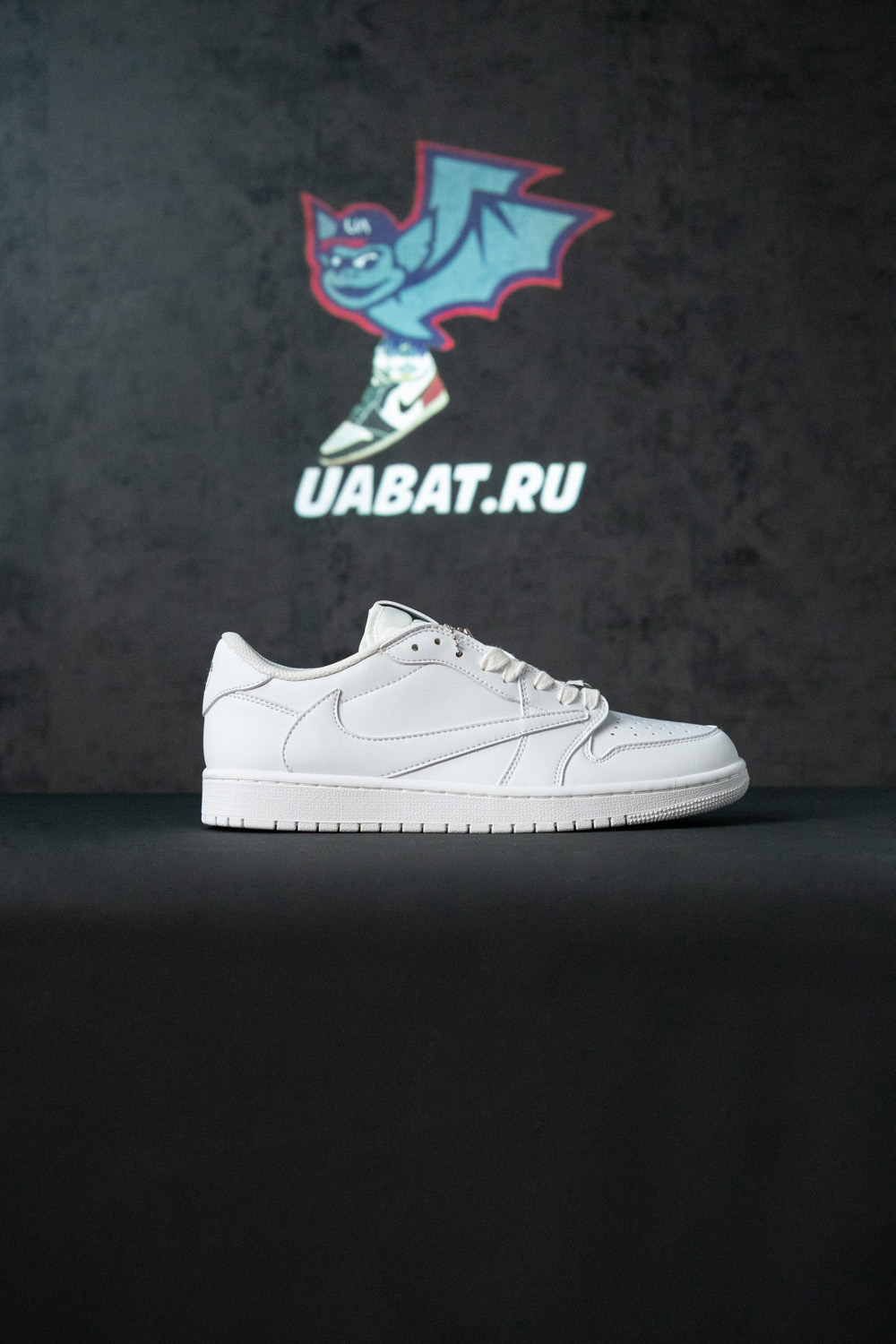 Custom Travis Scott x Air Jordan 1 Low“White Party”