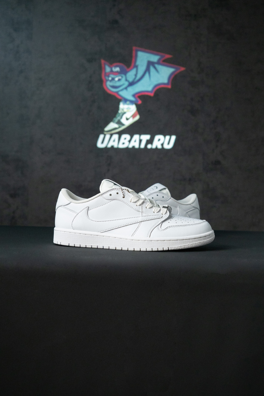 Custom Travis Scott x Air Jordan 1 Low“White Party”